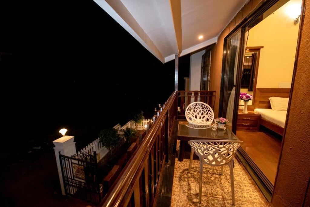 פנצ'גאני Paramount 3 Ac Bedrooms Hall Garden With Lake View מראה חיצוני תמונה